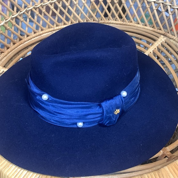 Anthropologie Lele Soughdadi pearl blue rancher hat one size - Picture 3 of 5